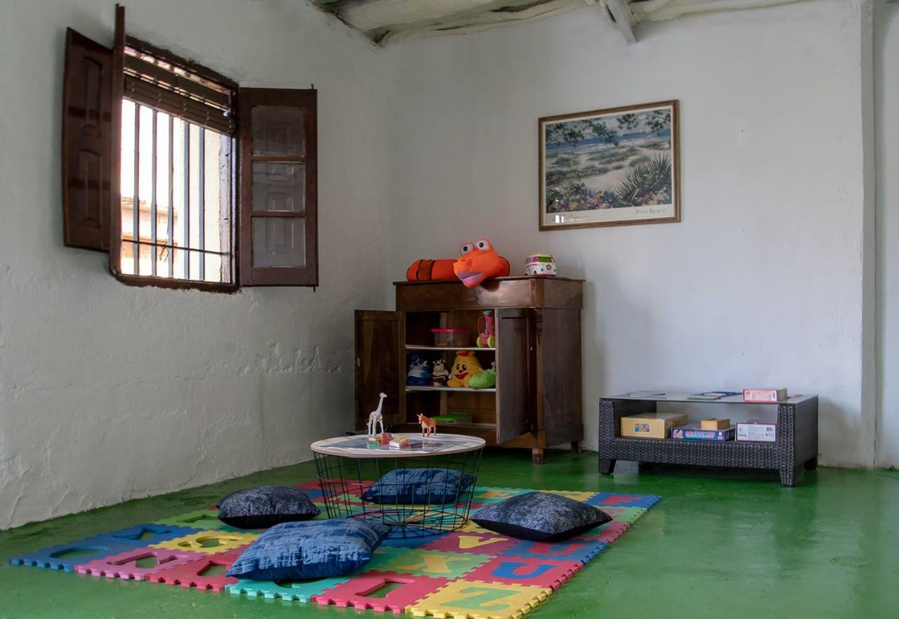 Alojamiento Turistico La Casa Del Tio Cesar Canas 외부 사진